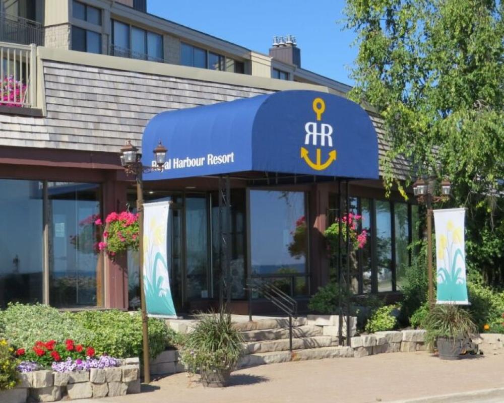 Royal Harbour Resort