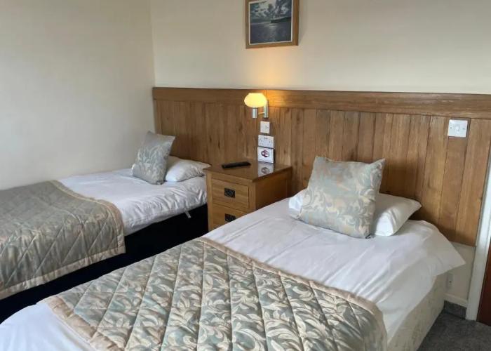 Claxton Hotel