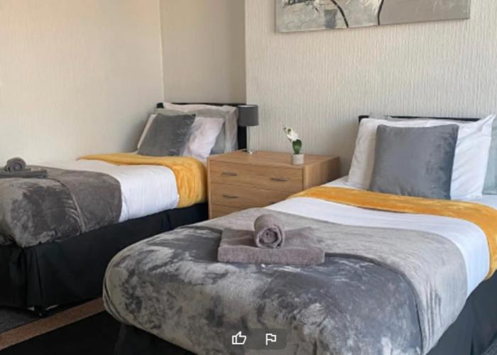 OYO Tudor Lodge - Redcar Beach