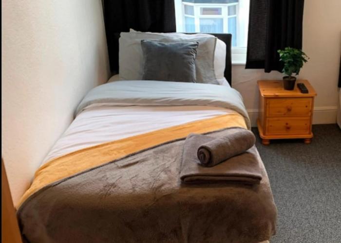OYO Tudor Lodge - Redcar Beach