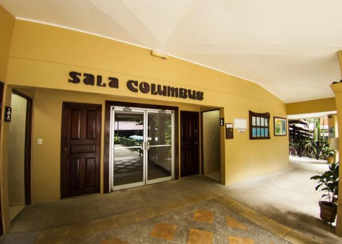 Hotel Punta Leona