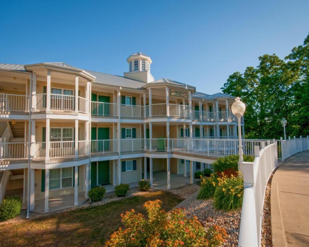 Holiday Inn Club Vacations Fox River Resort at Sheridan by IHG