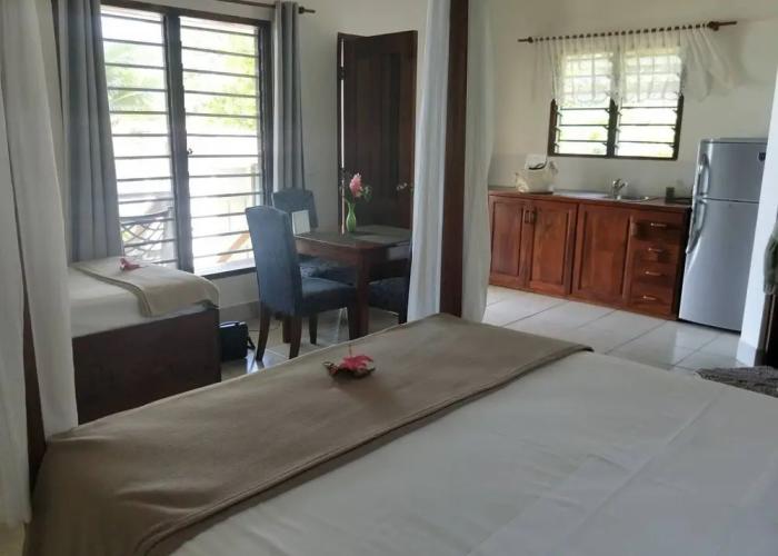 Santo Seaside Villas