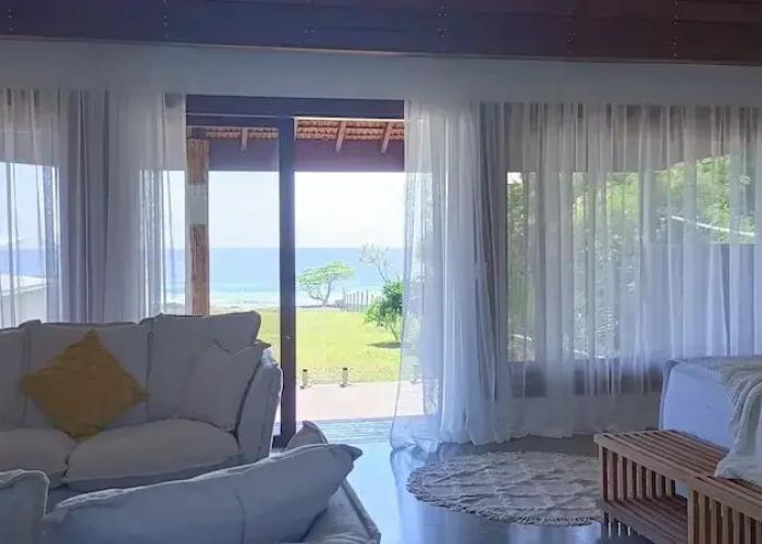 Bombua Beach House