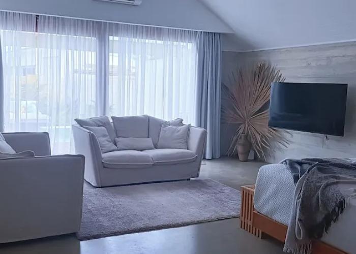 Bombua Beach House