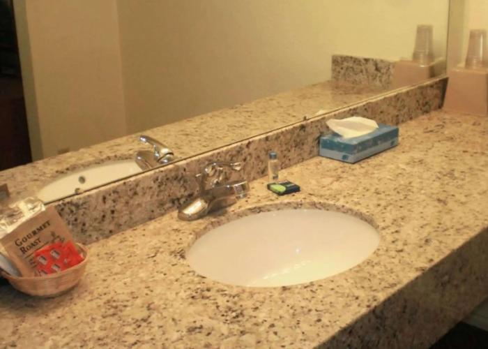 Magnuson Hotel Park Vue