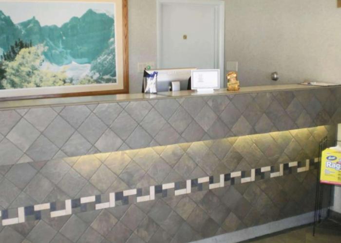 Magnuson Hotel Park Vue