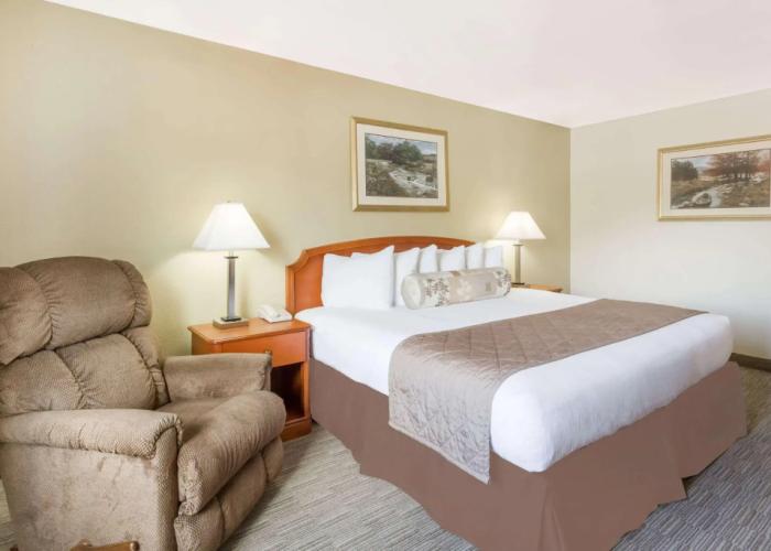 Ramada by Wyndham Ely