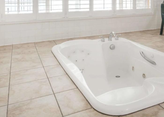 Ramada by Wyndham Ely