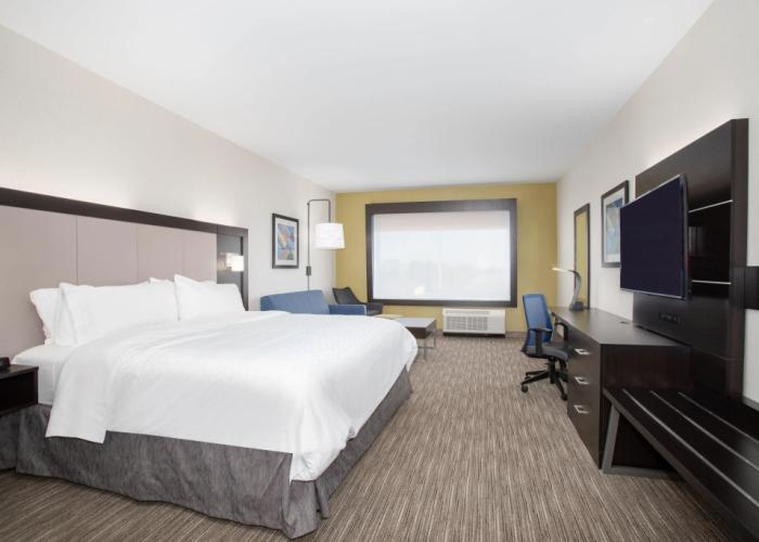 Holiday Inn Express & Suites Ely by IHG