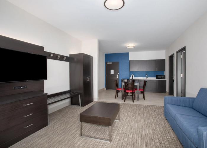 Holiday Inn Express & Suites Ely by IHG