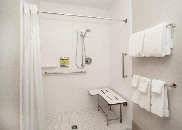 Holiday Inn Express & Suites Ely by IHG