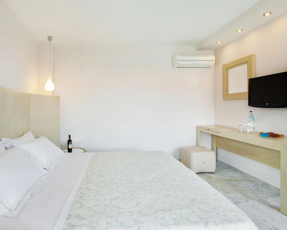 фото Core Hotel Polychrono