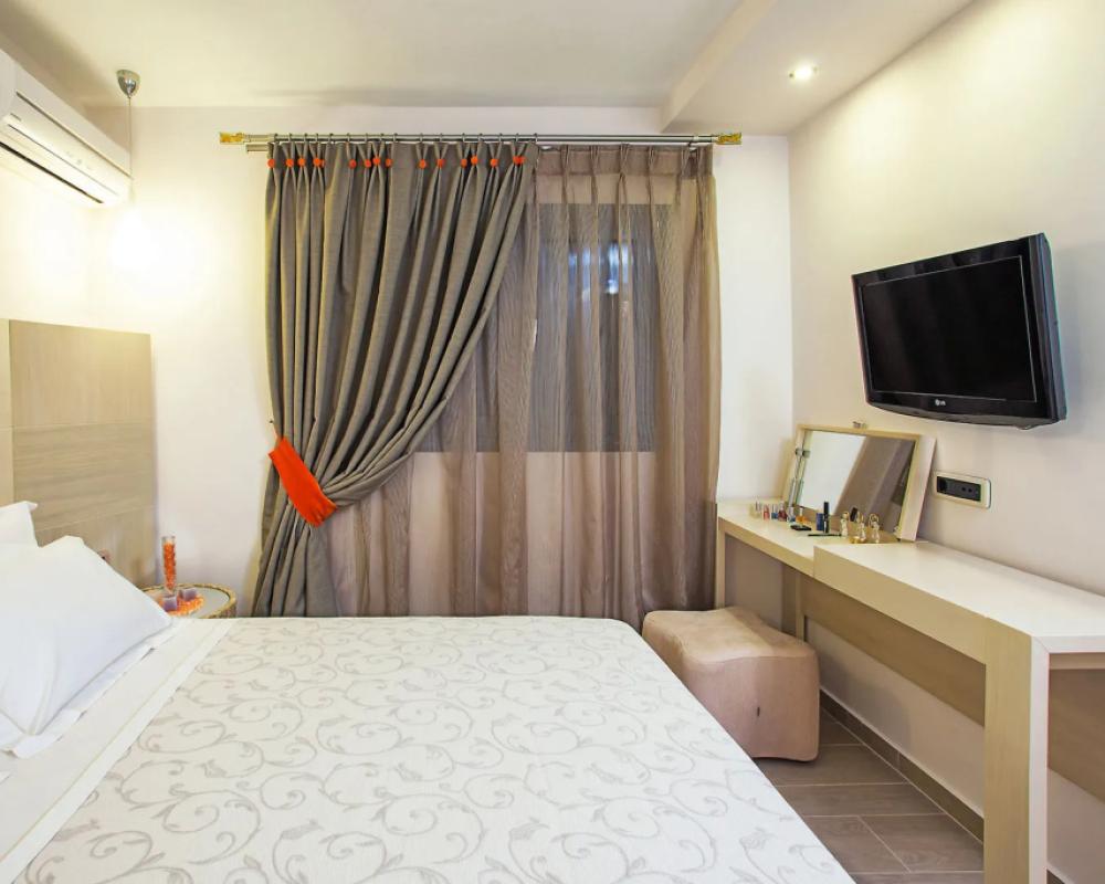 фото Core Hotel Polychrono