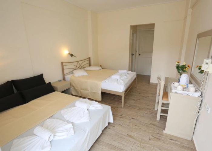 Summer Beach Hotel