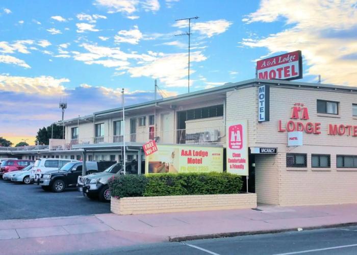 A & A Lodge Motel Emerald