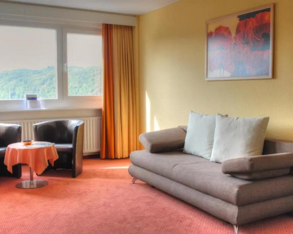 фото Opal Hotel