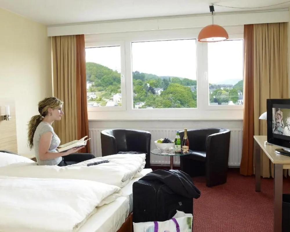 фото Opal Hotel