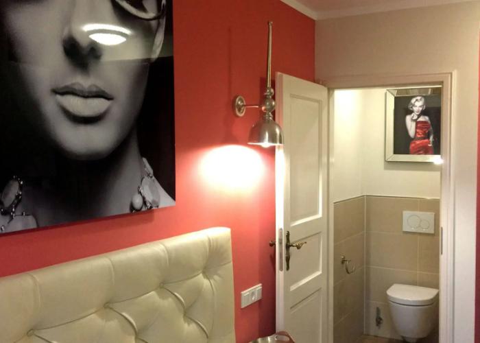 Hotel Chapeau Noir