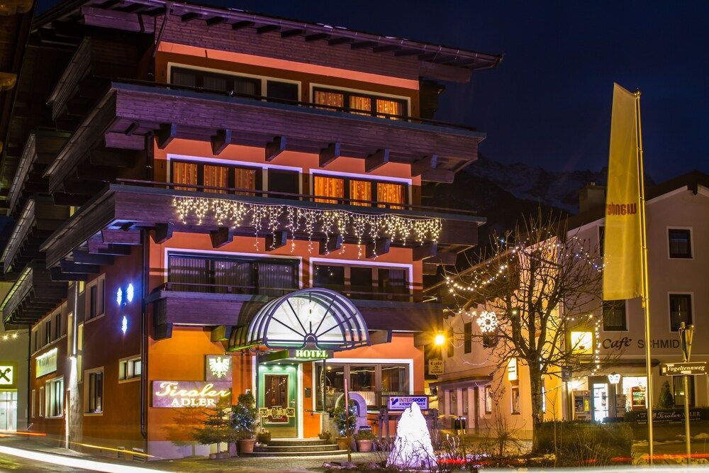 Hotel Tiroler ADLER Bed & Breakfast
