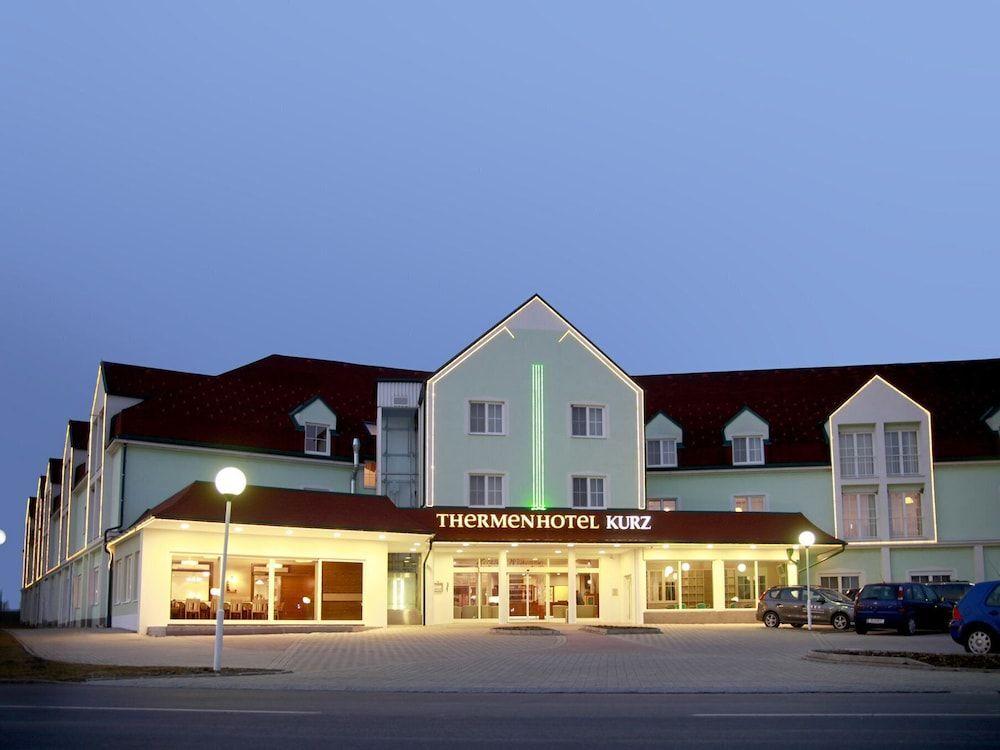 Thermenhotel Kurz