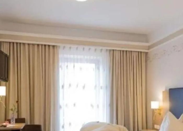 Hotel Krone Tirol