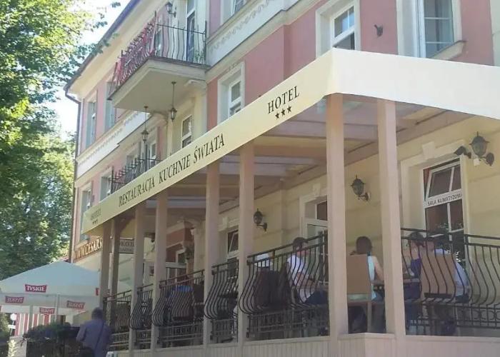 Hotel Cesarski