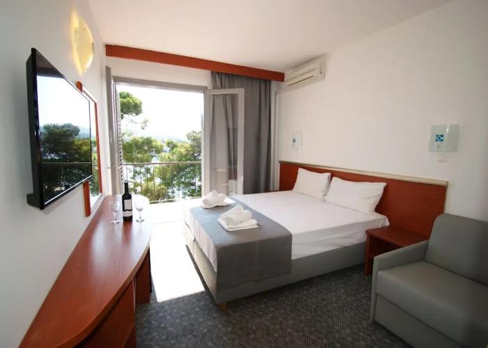 Hotel Lumbarda