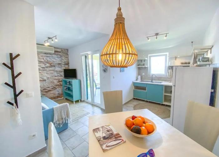 Eco Apartments Sunshine with heated pool