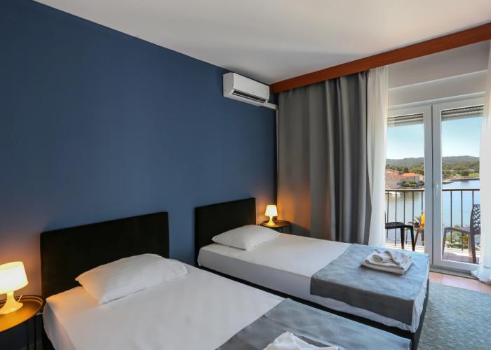 Hotel Lumbarda