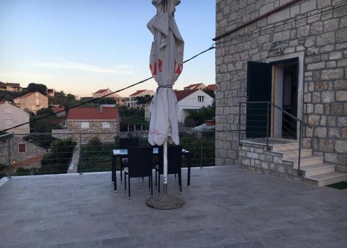 Apartmani Loredana - One-bedroom Apartment With Sea View