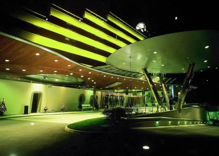 Perla, Resort & Entertainment