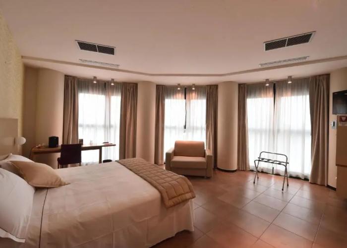 Tati' Hotel