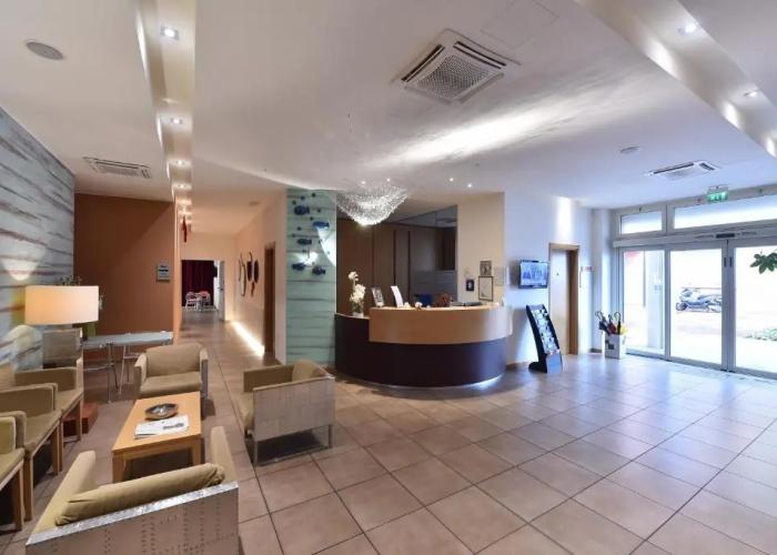 Tati' Hotel