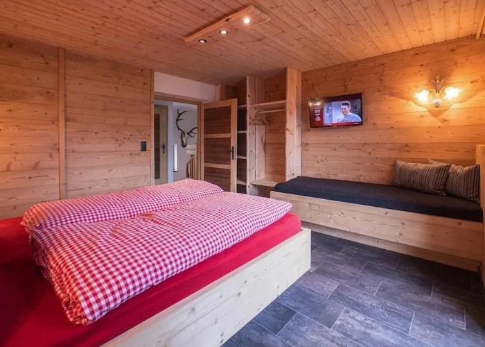 Single House Marienbergl Fugen With Sauna