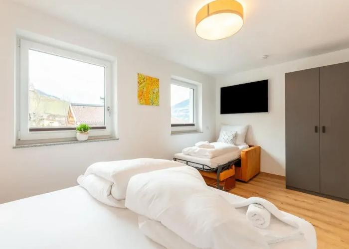 Spacious Apartment in Uderns With Balcony