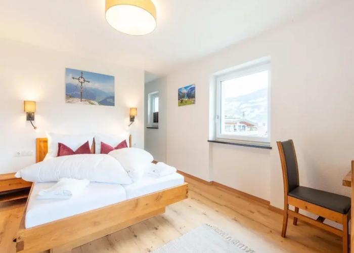 Spacious Apartment in Uderns With Balcony