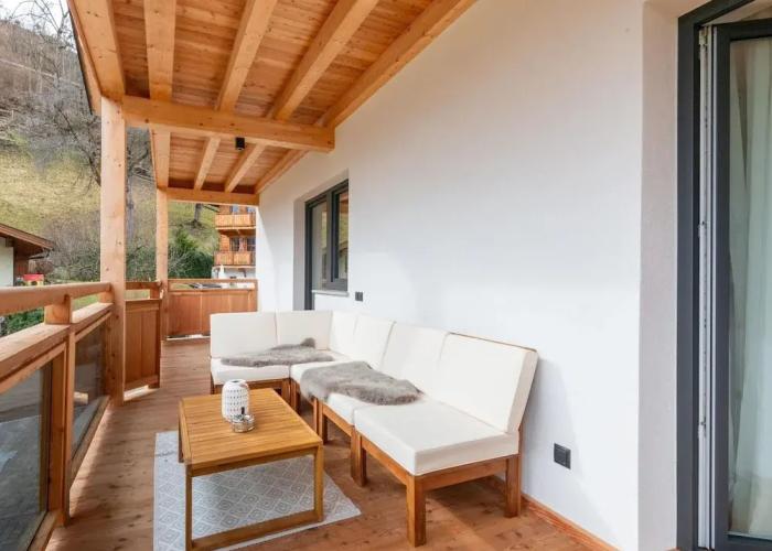 Spacious Apartment in Uderns With Balcony
