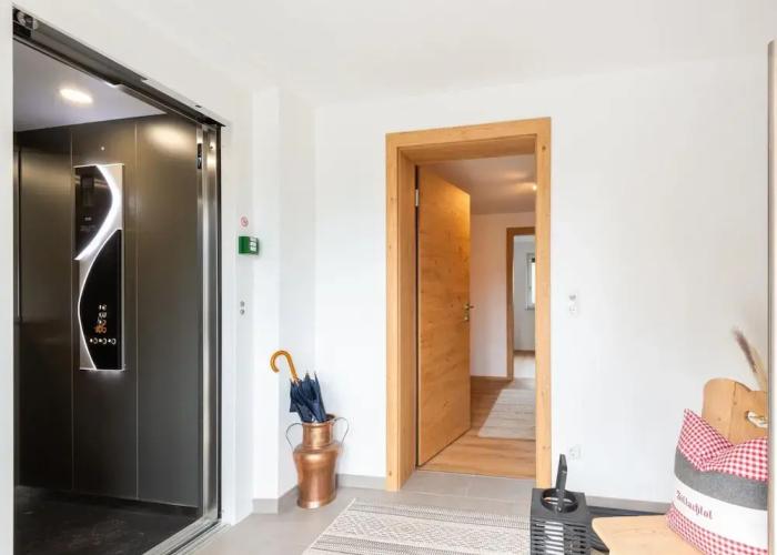 Spacious Apartment in Uderns With Balcony
