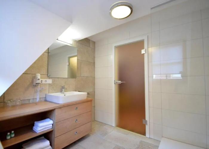 BAUER Gästezimmer