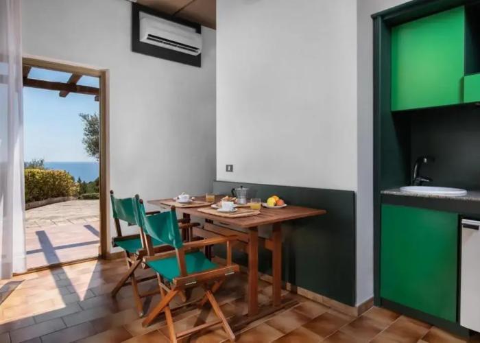 Eco Village Baia delle Ginestre