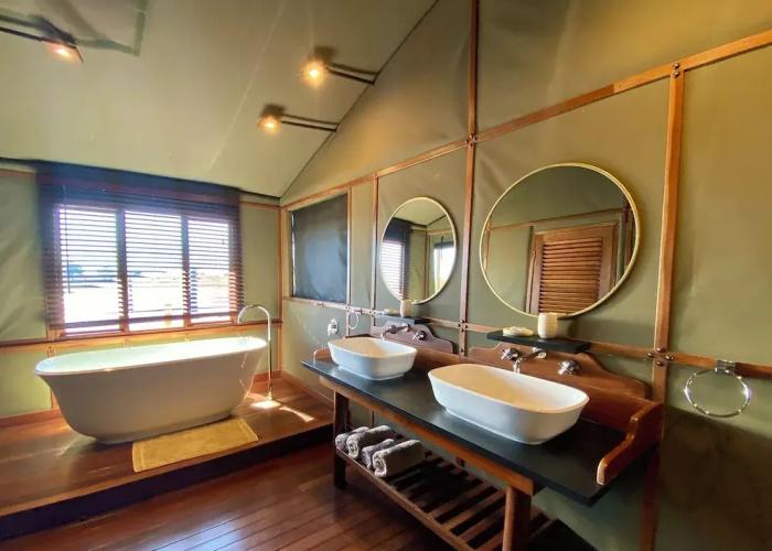 Ndhovu Safari Lodge - Campground