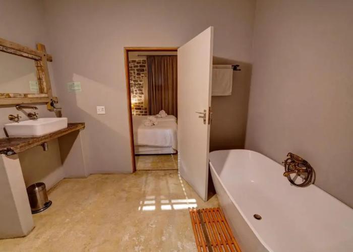 Neuras Wine & Wildlife Estate