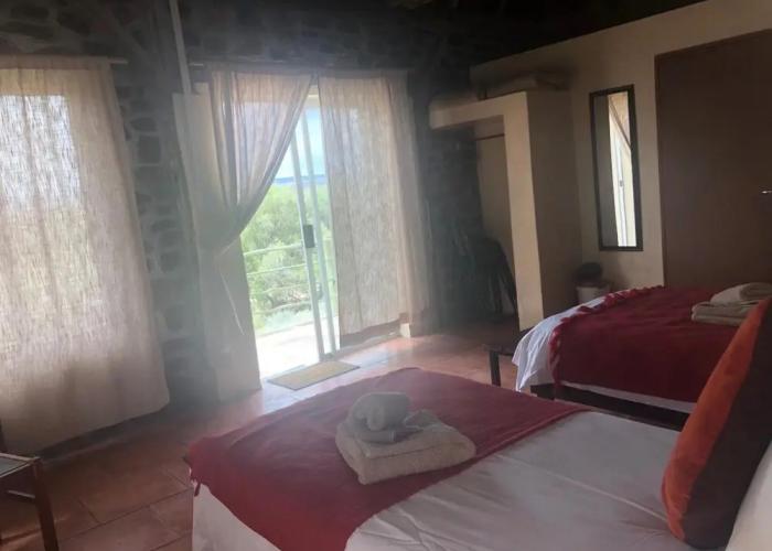 Tsauchab River Lodge