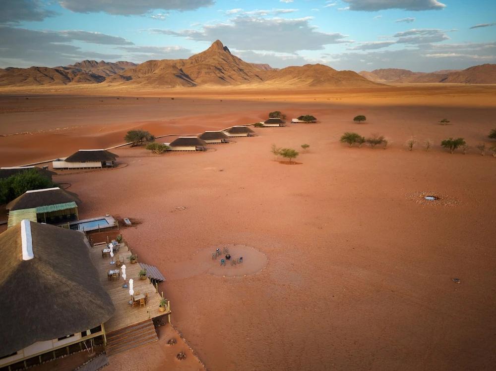 фото Kwessi Dunes