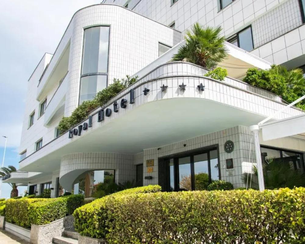 фото Hotel Royal