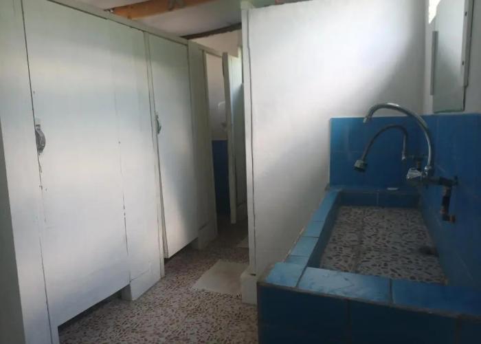 Bluepango Guest House - Hostel