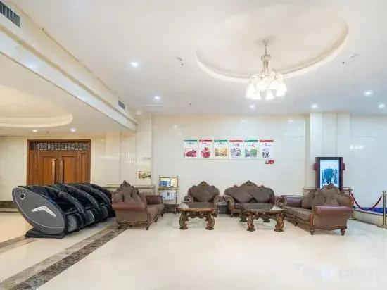 Vienna International Hotel (Yan'an Shenglong Railway Station)