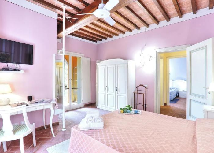 Luxury Villa in Tuscany With Pool Near Pisa and Florence - Eight Bedrooms 14 pl
