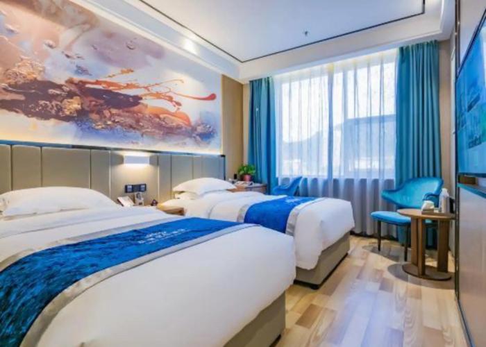 Yan'an Hongze International Hotel